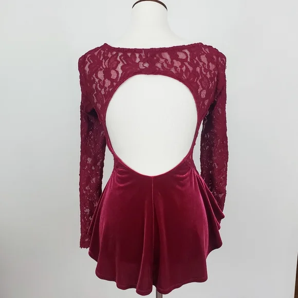 Free People Lolita Velvet Lace Peplum Top - Picture 6 of 8